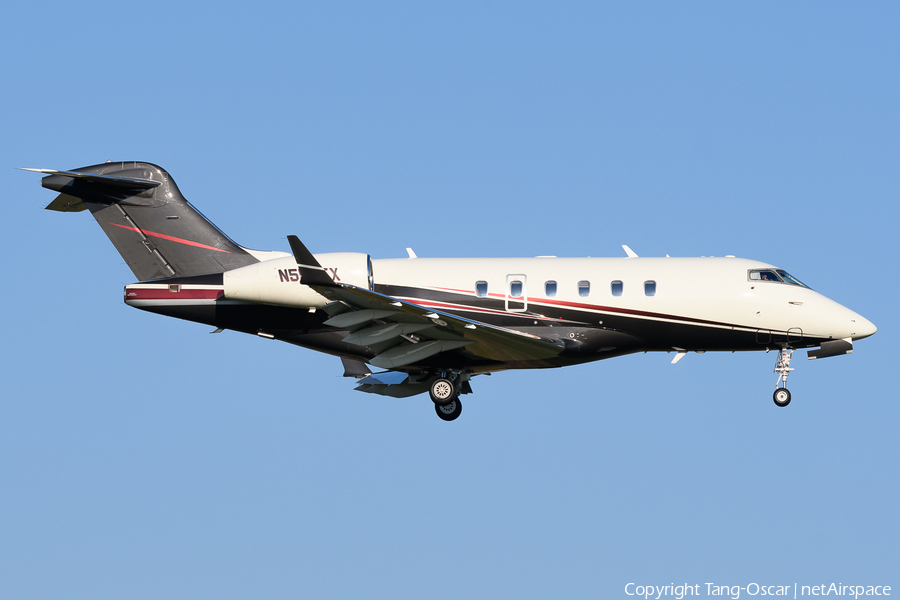 Flexjet Bombardier BD-100-1A10 Challenger 300 (N554FX) | Photo 563971