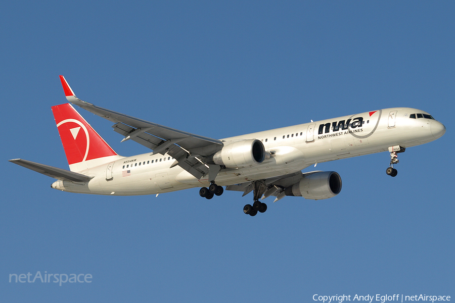 Delta Air Lines Boeing 757-251 (N554NW) | Photo 225629