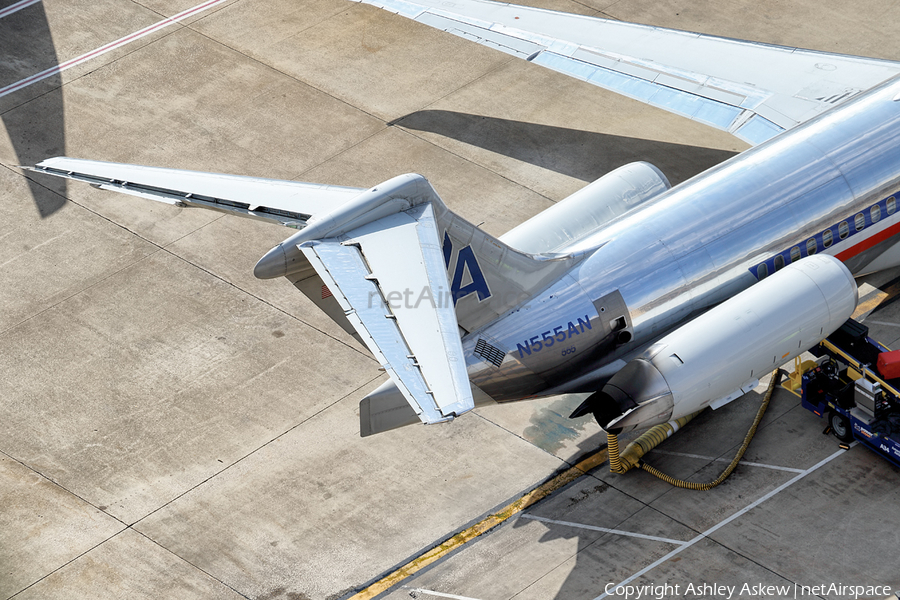 American Airlines McDonnell Douglas MD-82 (N555AN) | Photo 182894