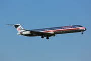 American Airlines McDonnell Douglas MD-82 (N555AN) at  Dallas/Ft. Worth - International, United States