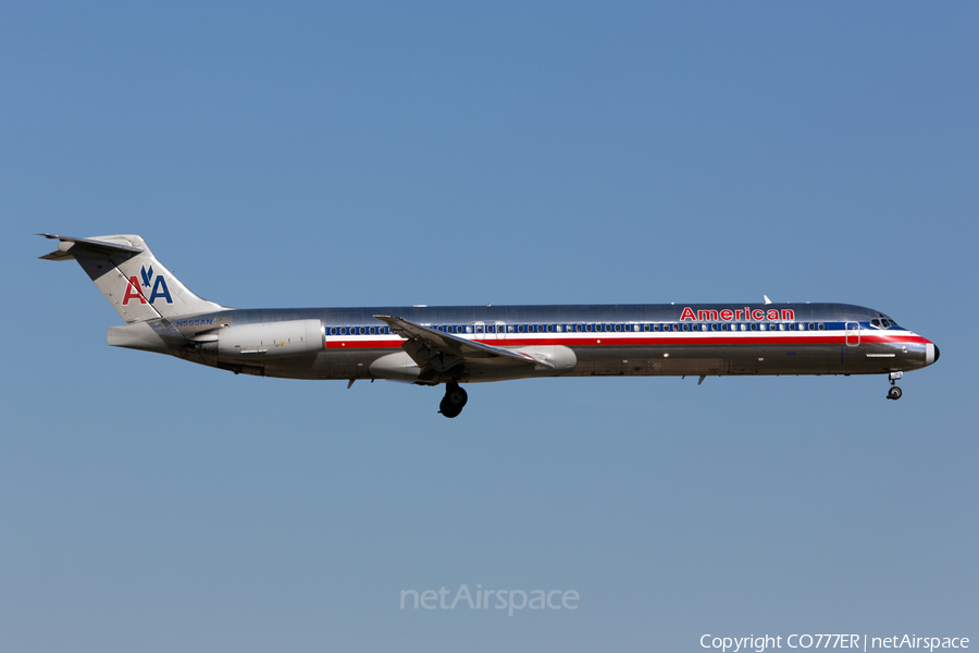 American Airlines McDonnell Douglas MD-82 (N555AN) | Photo 45533