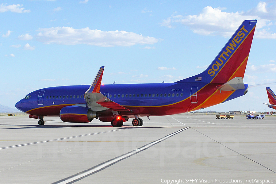 Southwest Airlines Boeing 737-7BD (N555LV) | Photo 8271