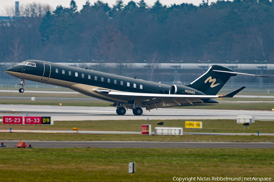 Phenix Jet Bombardier BD-700-2A12 Global 7500 (N555MZ) | Photo 555984