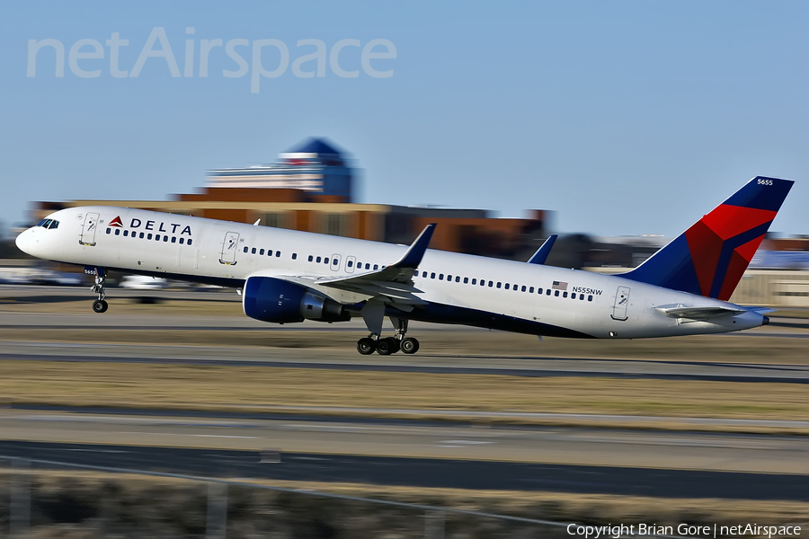 Delta Air Lines Boeing 757-251 (N555NW) | Photo 40968