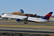 Delta Air Lines Boeing 757-251 (N555NW) at  Atlanta - Hartsfield-Jackson International, United States