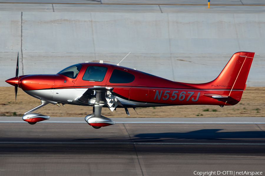 (Private) Cirrus SR22 G5 GTS Platinum (N5567J) | Photo 680539