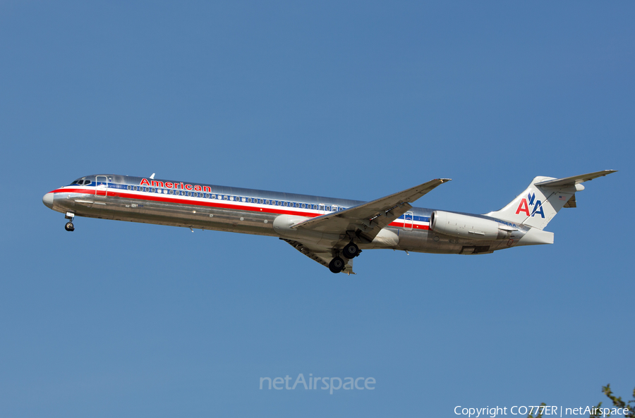 American Airlines McDonnell Douglas MD-82 (N556AA) | Photo 29959