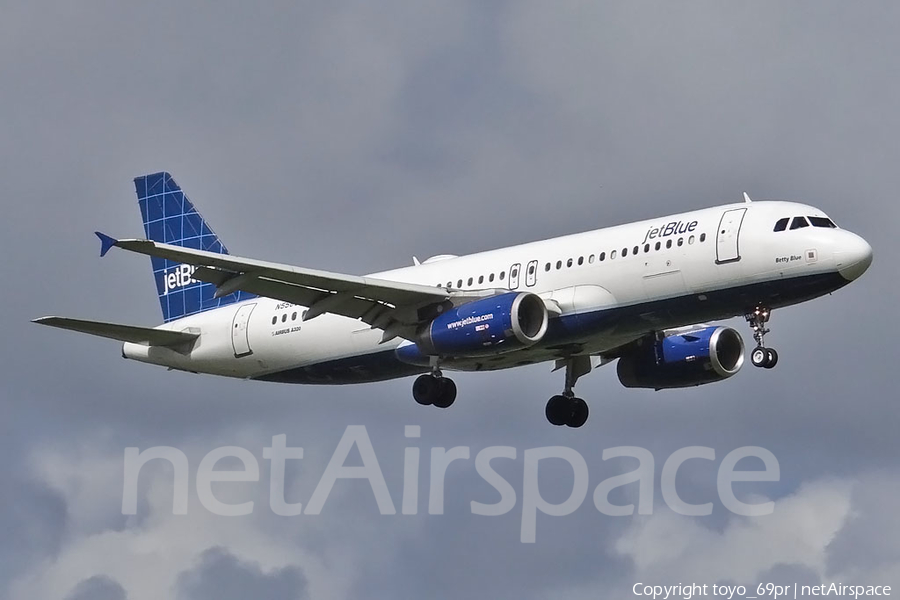 JetBlue Airways Airbus A320-232 (N556JB) | Photo 68319