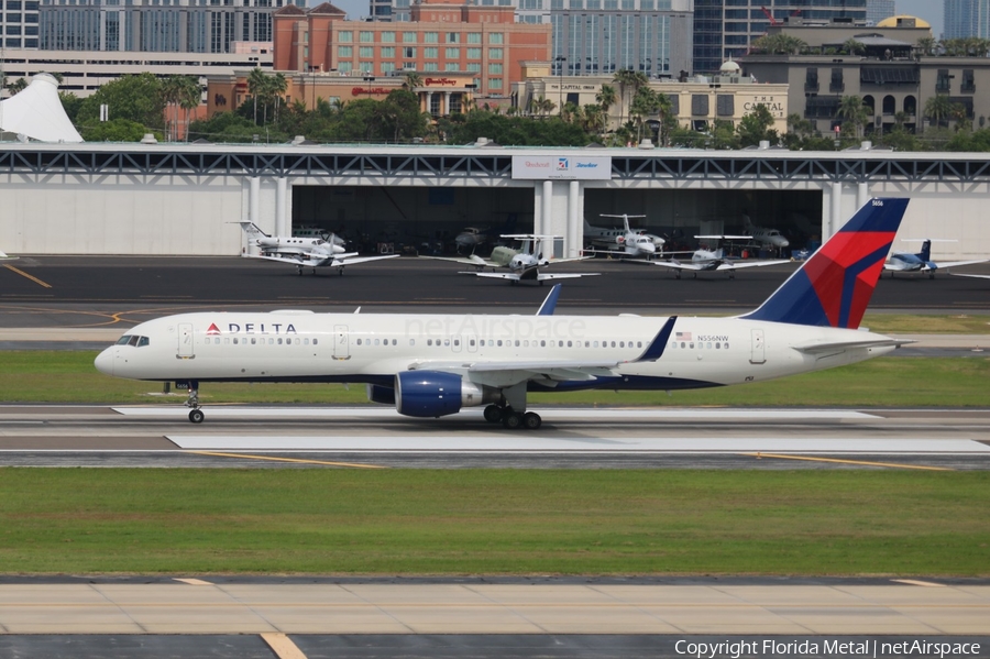Delta Air Lines Boeing 757-251 (N556NW) | Photo 589560