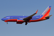 Southwest Airlines Boeing 737-7BD (N556WN) at  Los Angeles - International, United States