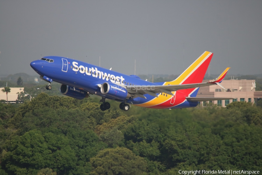 Southwest Airlines Boeing 737-7BD (N556WN) | Photo 589562