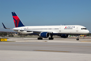 Delta Air Lines Boeing 757-251 (N557NW) at  Ft. Lauderdale - International, United States