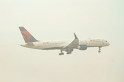 Delta Air Lines Boeing 757-251 (N557NW) at  Los Angeles - International, United States