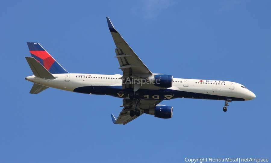 Delta Air Lines Boeing 757-251 (N557NW) | Photo 616503