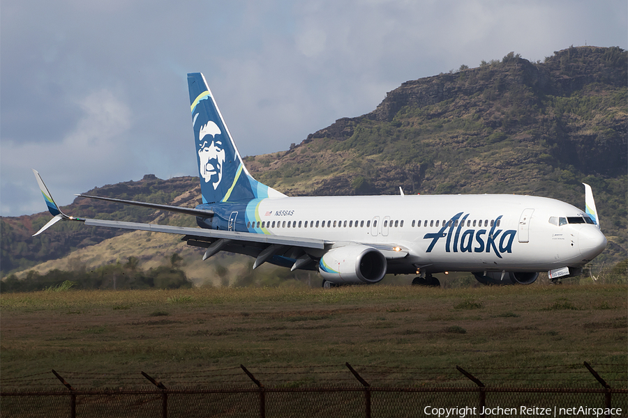 Alaska Airlines Boeing 737-890 (N558AS) | Photo 186489