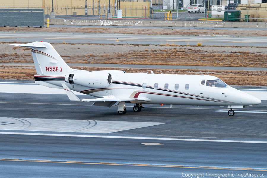 (Private) Learjet 55 (N55FJ) | Photo 663380