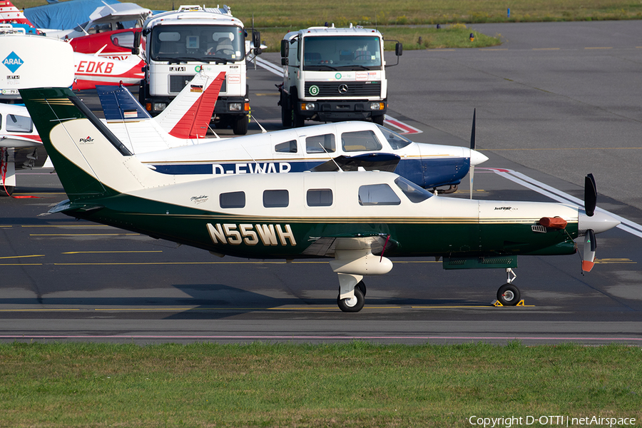 (Private) Piper PA-46-350P Malibu Mirage - JetPROP DLX (N55WH) | Photo 346937