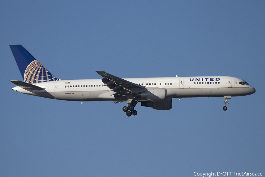 United Airlines Boeing 757-222 (N560UA) | Photo 386715