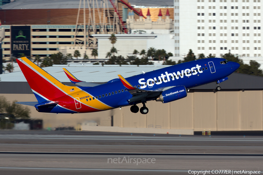 Southwest Airlines Boeing 737-73V (N561WN) | Photo 208836