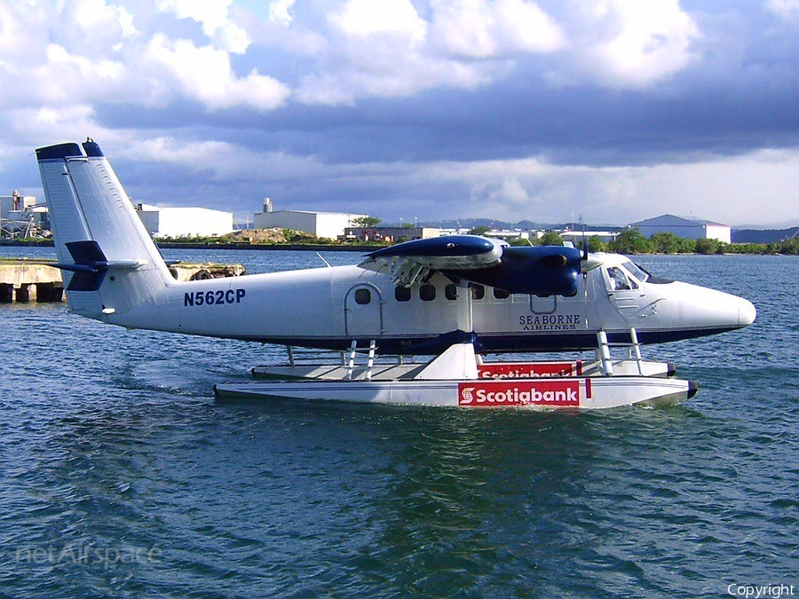 Seaborne Airlines de Havilland Canada DHC-6-300 Twin Otter (N562CP) | Photo 573005