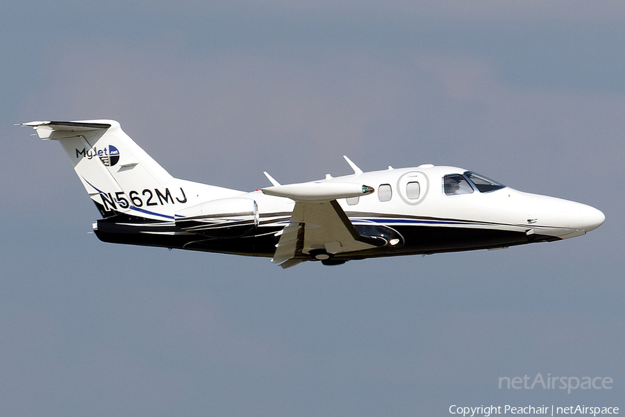 (Private) Eclipse EA500 (N562MJ) | Photo 109856