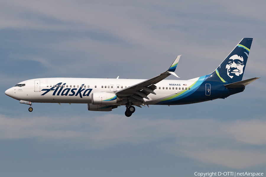 Alaska Airlines Boeing 737-890 (N564AS) | Photo 143090