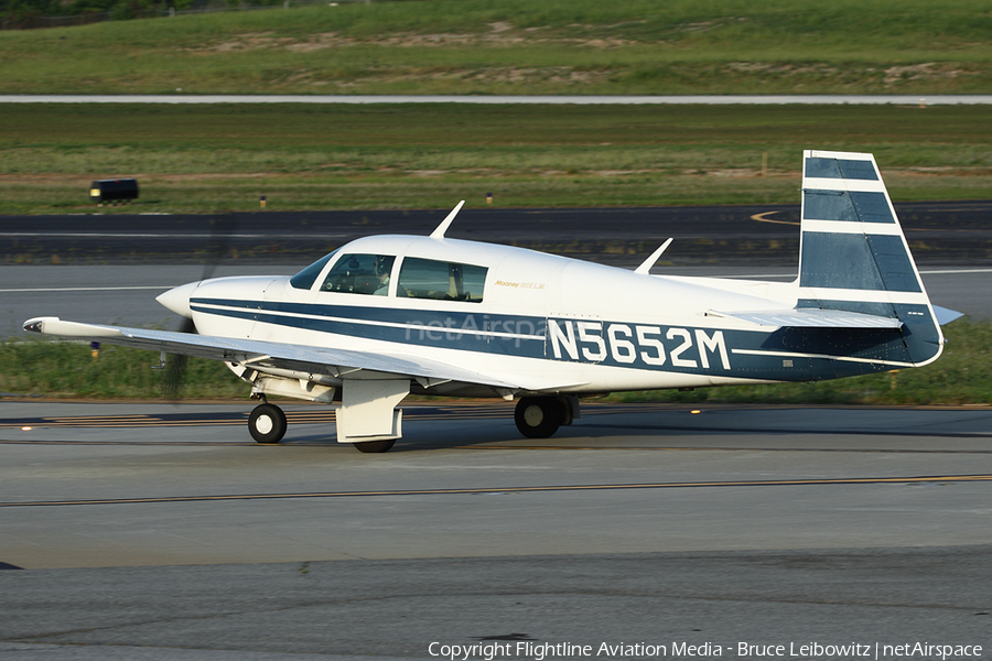 (Private) Mooney M20J Model 201 (N5652M) | Photo 93047