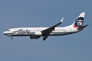 Alaska Airlines Boeing 737-890 (N565AS) at  Seattle/Tacoma - International, United States