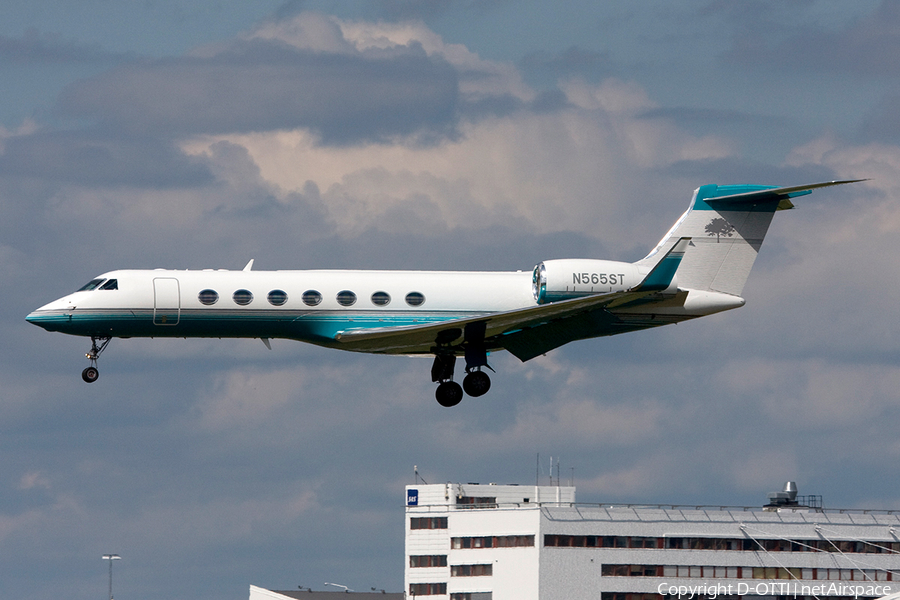 (Private) Gulfstream G-V-SP (G550) (N565ST) | Photo 267178