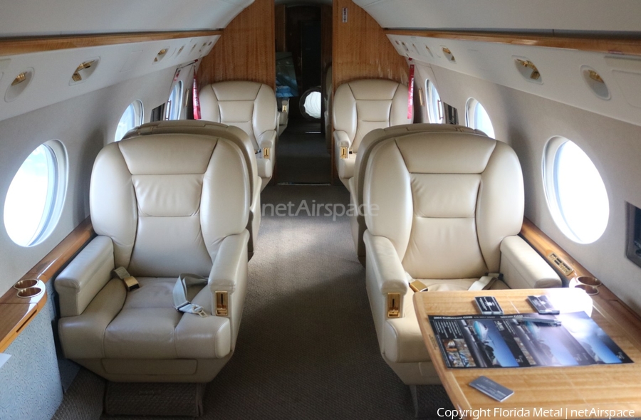 (Private) Gulfstream G-V-SP (G550) (N565ST) | Photo 303755
