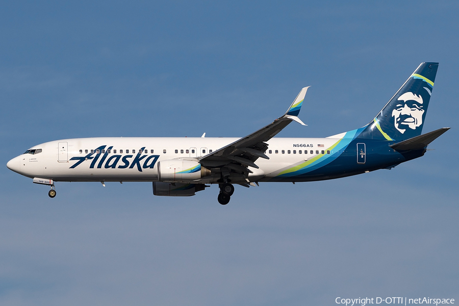 Alaska Airlines Boeing 737-890 (N566AS) | Photo 182619