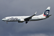 Alaska Airlines Boeing 737-890 (N566AS) at  Seattle/Tacoma - International, United States