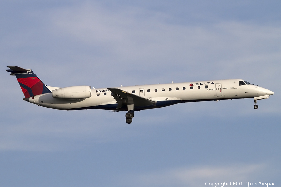 Delta Connection (Chautauqua Airlines) Embraer ERJ-145LR (N566RP) | Photo 454241