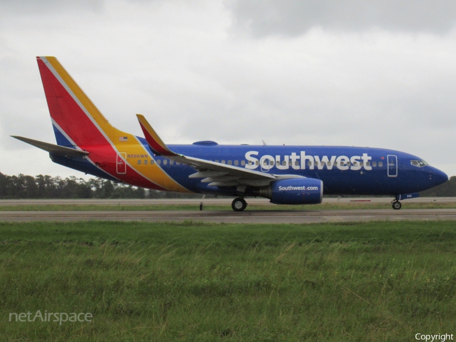 Southwest Airlines Boeing 737-7CT (N566WN) | Photo 410712