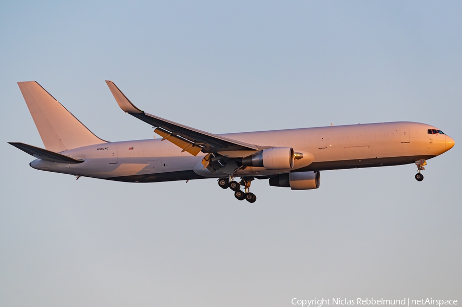 StratAir Boeing 767-33A(ER)(BCF) (N567NC) | Photo 680958