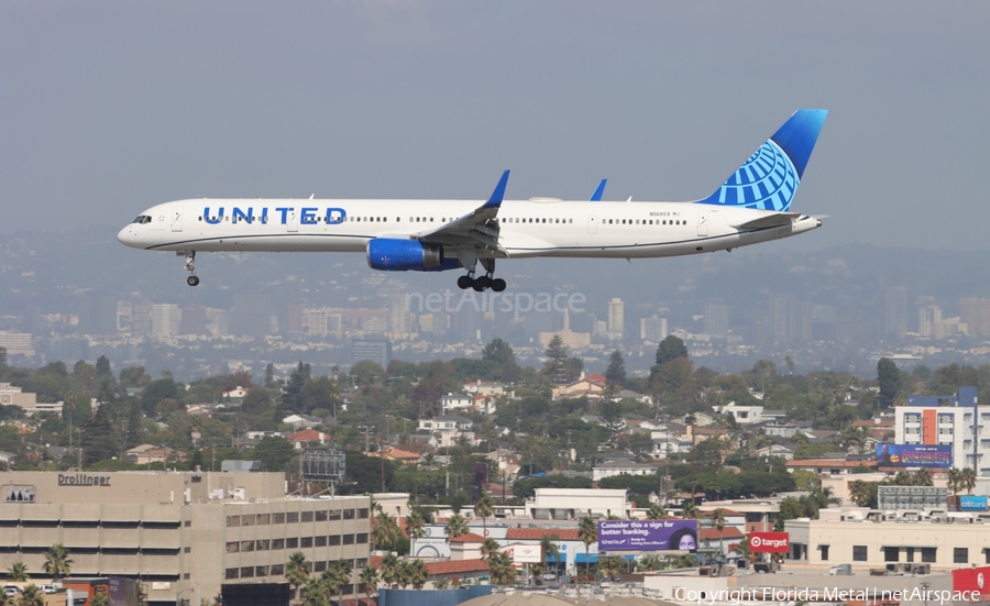 United Airlines Boeing 757-324 (N56859) | Photo 615480