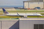 United Airlines Boeing 757-324 (N56859) at  San Francisco - International, United States