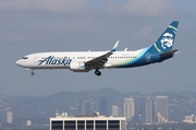 Alaska Airlines Boeing 737-890 (N568AS) at  Los Angeles - International, United States