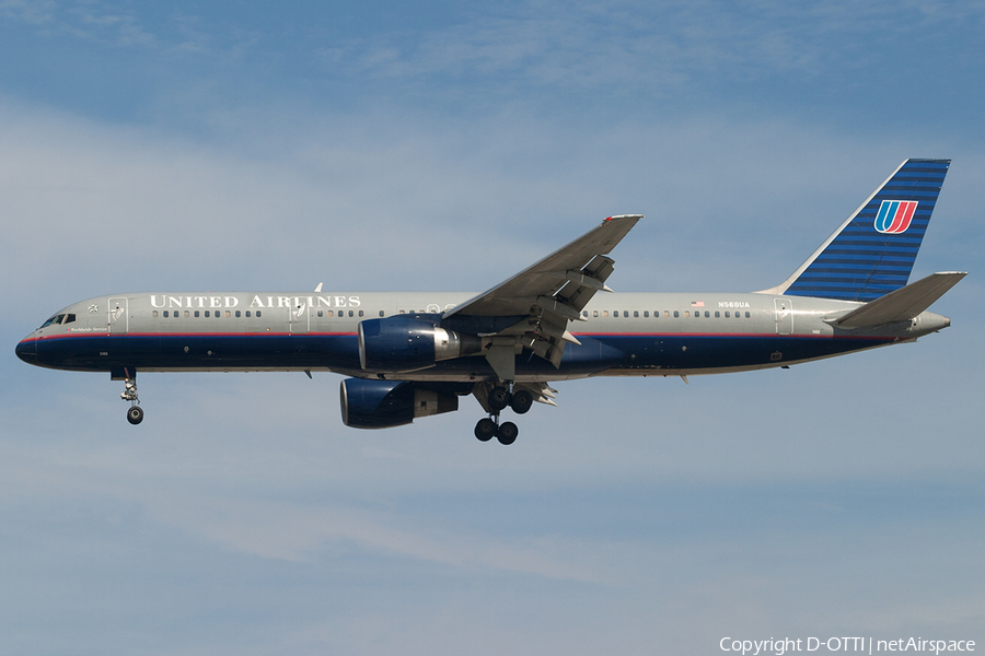 United Airlines Boeing 757-222 (N568UA) | Photo 185091