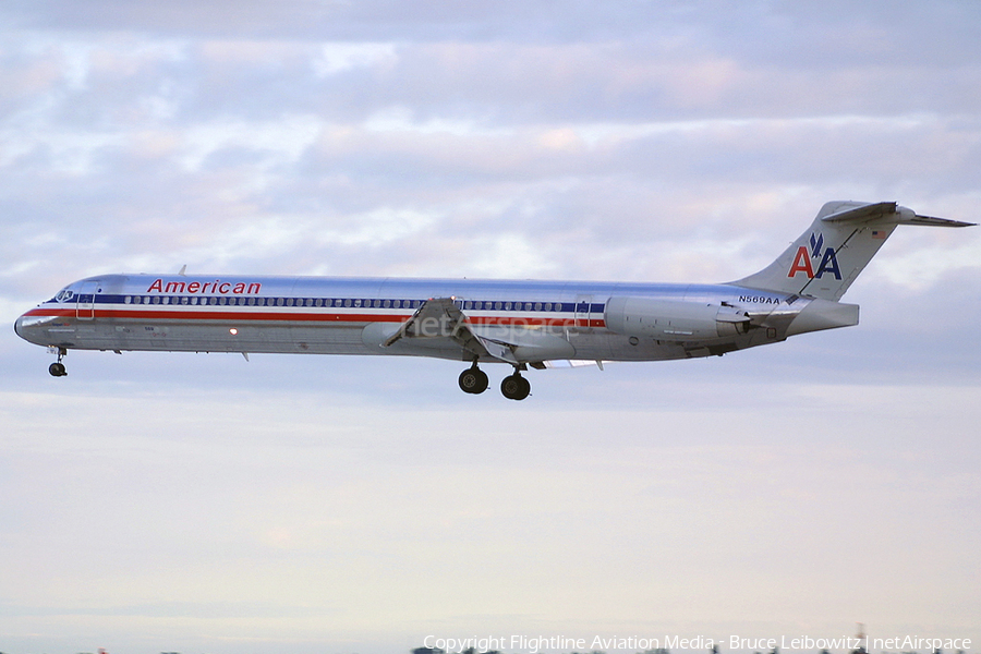 American Airlines McDonnell Douglas MD-83 (N569AA) | Photo 152094