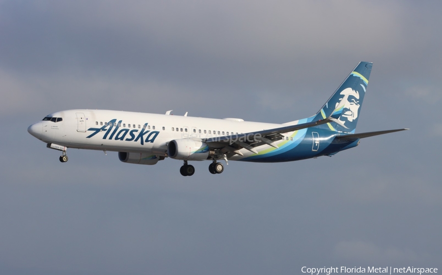 Alaska Airlines Boeing 737-890 (N569AS) | Photo 613452