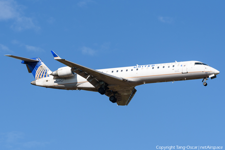 United Express (GoJet Airlines) Bombardier CRJ-550 (N569GJ) | Photo 482547