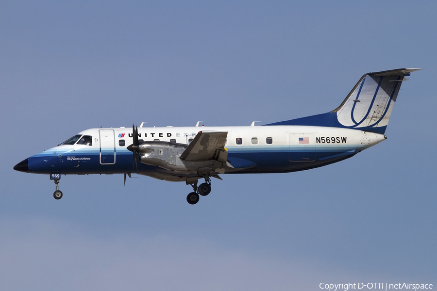 United Express (SkyWest Airlines) Embraer EMB-120ER Brasilia (N569SW) | Photo 425485