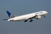 United Airlines Boeing 777-224(ER) (N57016) at  Houston - George Bush Intercontinental, United States