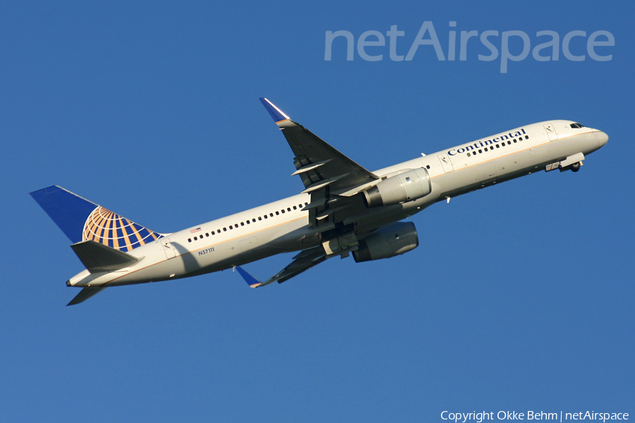 Continental Airlines Boeing 757-224 (N57111) | Photo 72669