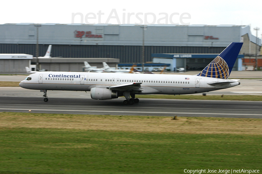 Continental Airlines Boeing 757-224 (N57111) | Photo 515179