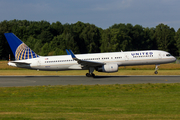 United Airlines Boeing 757-224 (N57111) at  Hamburg - Fuhlsbuettel (Helmut Schmidt), Germany