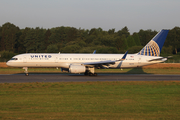 United Airlines Boeing 757-224 (N57111) at  Hamburg - Fuhlsbuettel (Helmut Schmidt), Germany