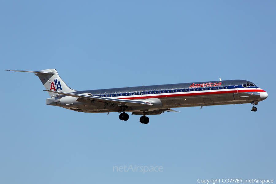 American Airlines McDonnell Douglas MD-83 (N571AA) | Photo 20510