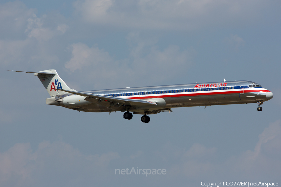 American Airlines McDonnell Douglas MD-83 (N571AA) | Photo 29853